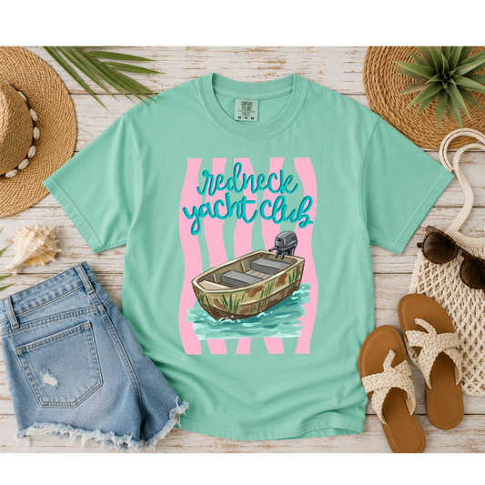 Redneck Yacht Club – Comfort Colors Tee